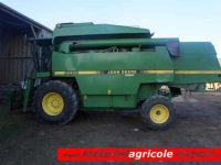 Moissonneuse JOHN DEERE 2066