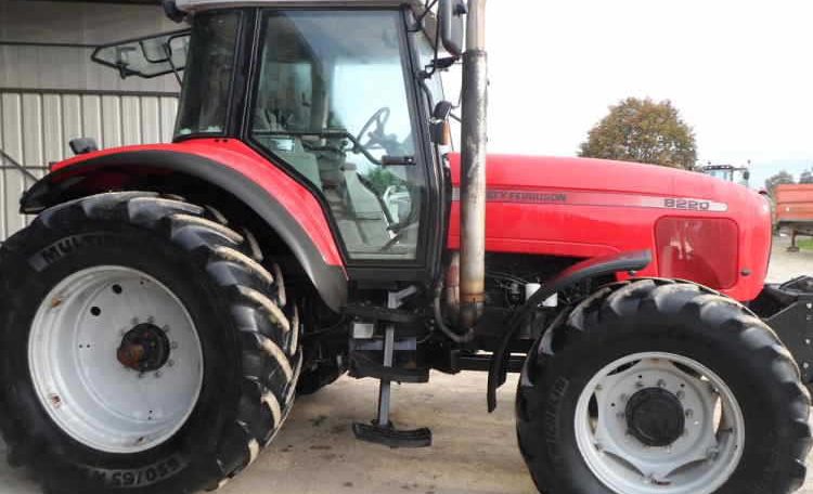 Tracteur Massey Ferguson 8220