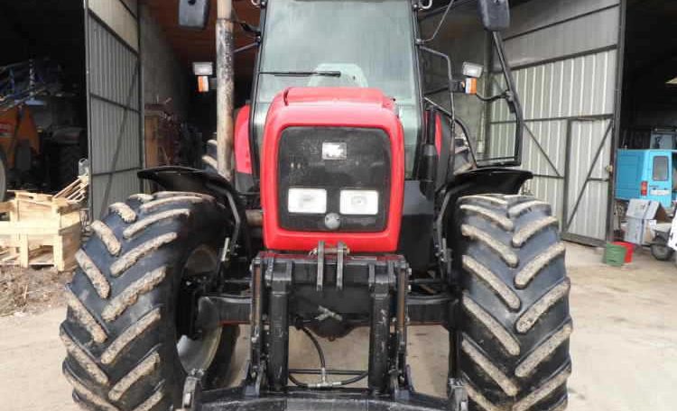 Tracteur Massey Ferguson 8220