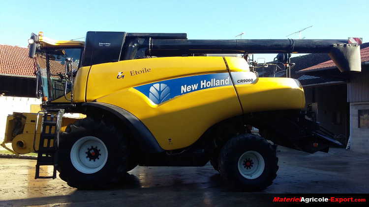 NEW HOLLAND CR 9060 d'occasion Marne