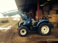 New Holland TD5 avec chargeur d'occasion Meuse