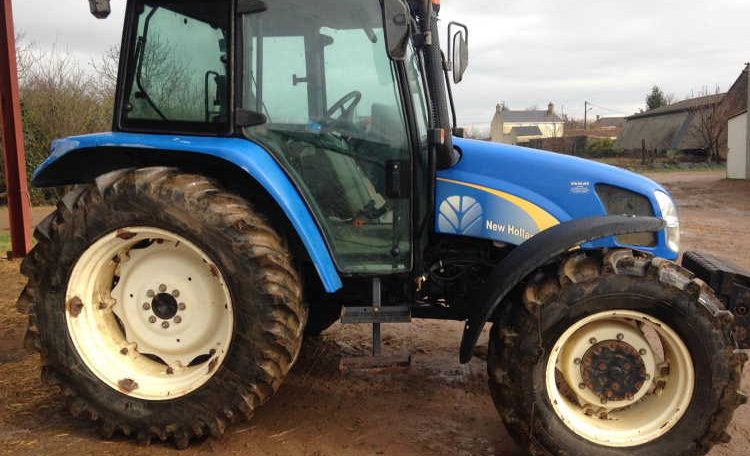 NEW HOLLAND TL 100A d'occasion Deux-Sèvres