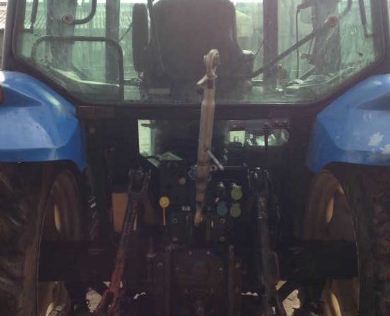 NEW HOLLAND TL 100A