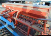 Semoir en ligne KUHN GC2 à vendre Franche-Comté