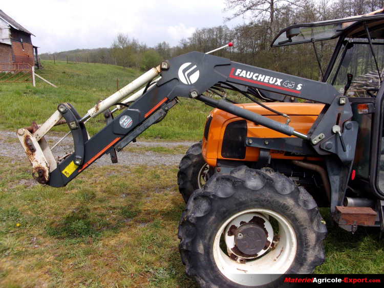 vendu-renault-pales-230-chargeur-tracteur-agricole-d-occasion