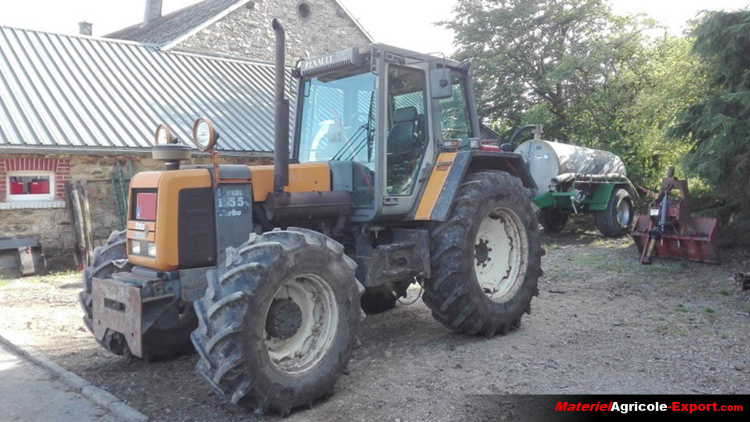 Tracteur agricole RENAULT 155-54 TZ à vendre Belgique