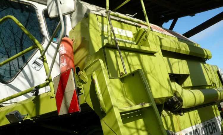 Moissonneuse batteuse Claas Dominator 96 à vendre en Midi Pyrénées